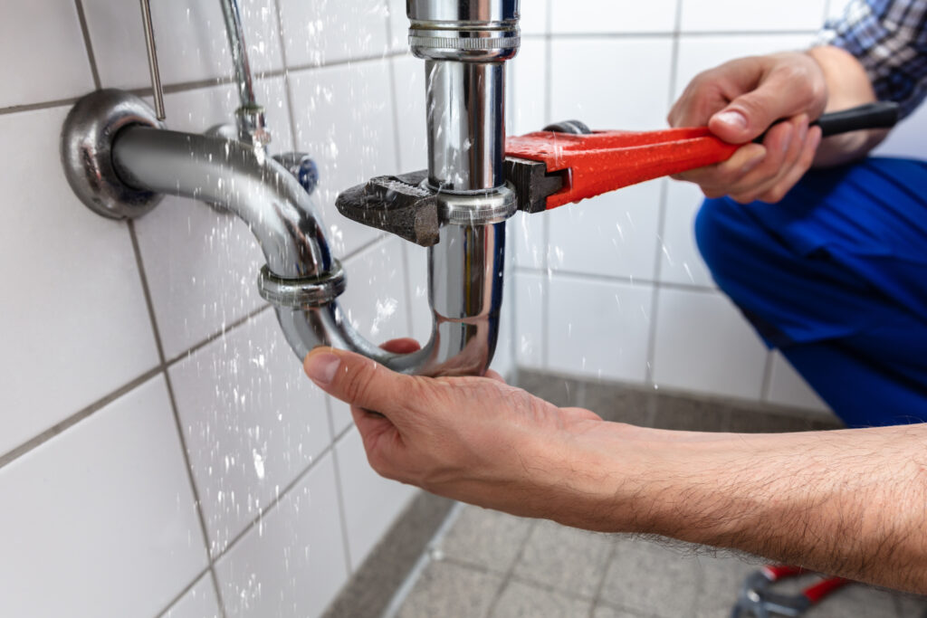 Top Signs You Need Professional Plumbing Repair in Covington and Nearby Cities